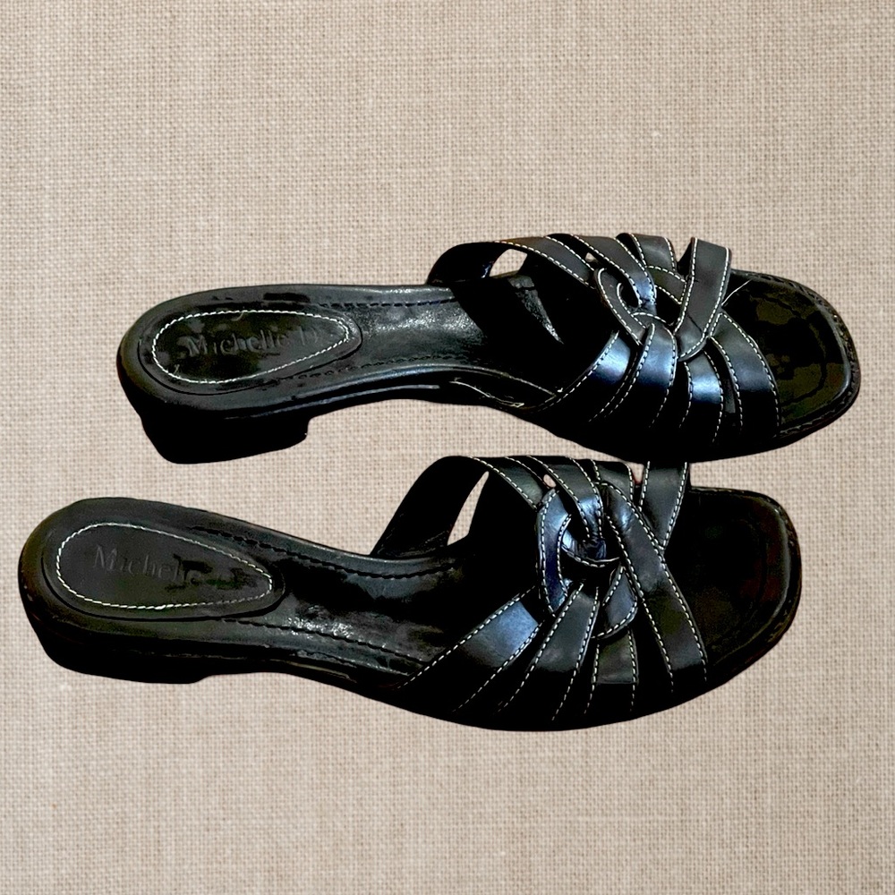 Michelle D black slide sandal size 5.5 Med Albany001 white stitching 1 inch heel